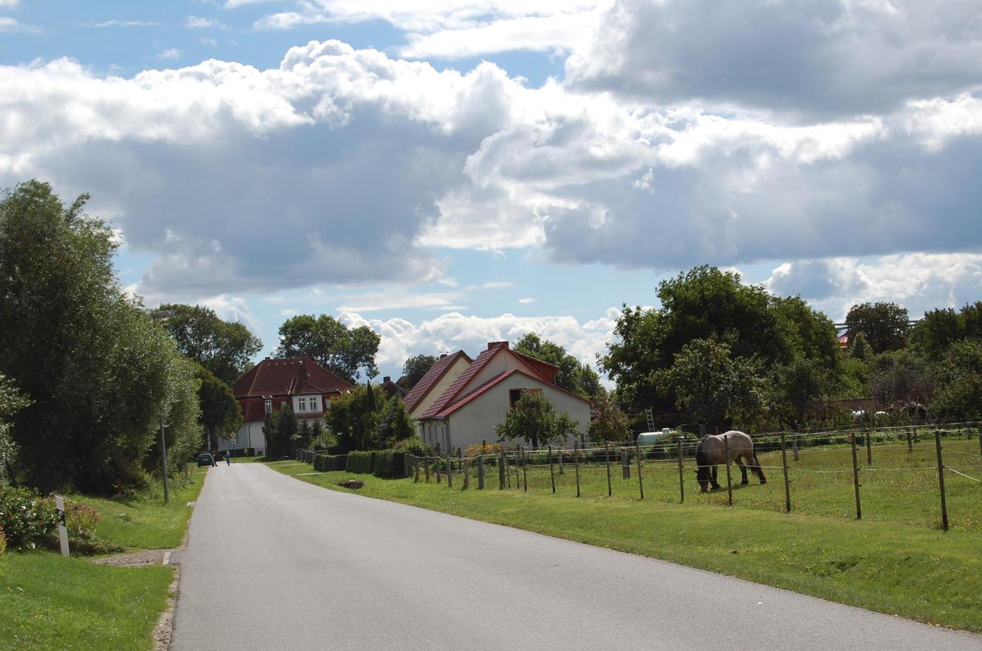 Ostsee-Kate Schmatzin ภายนอก รูปภาพ